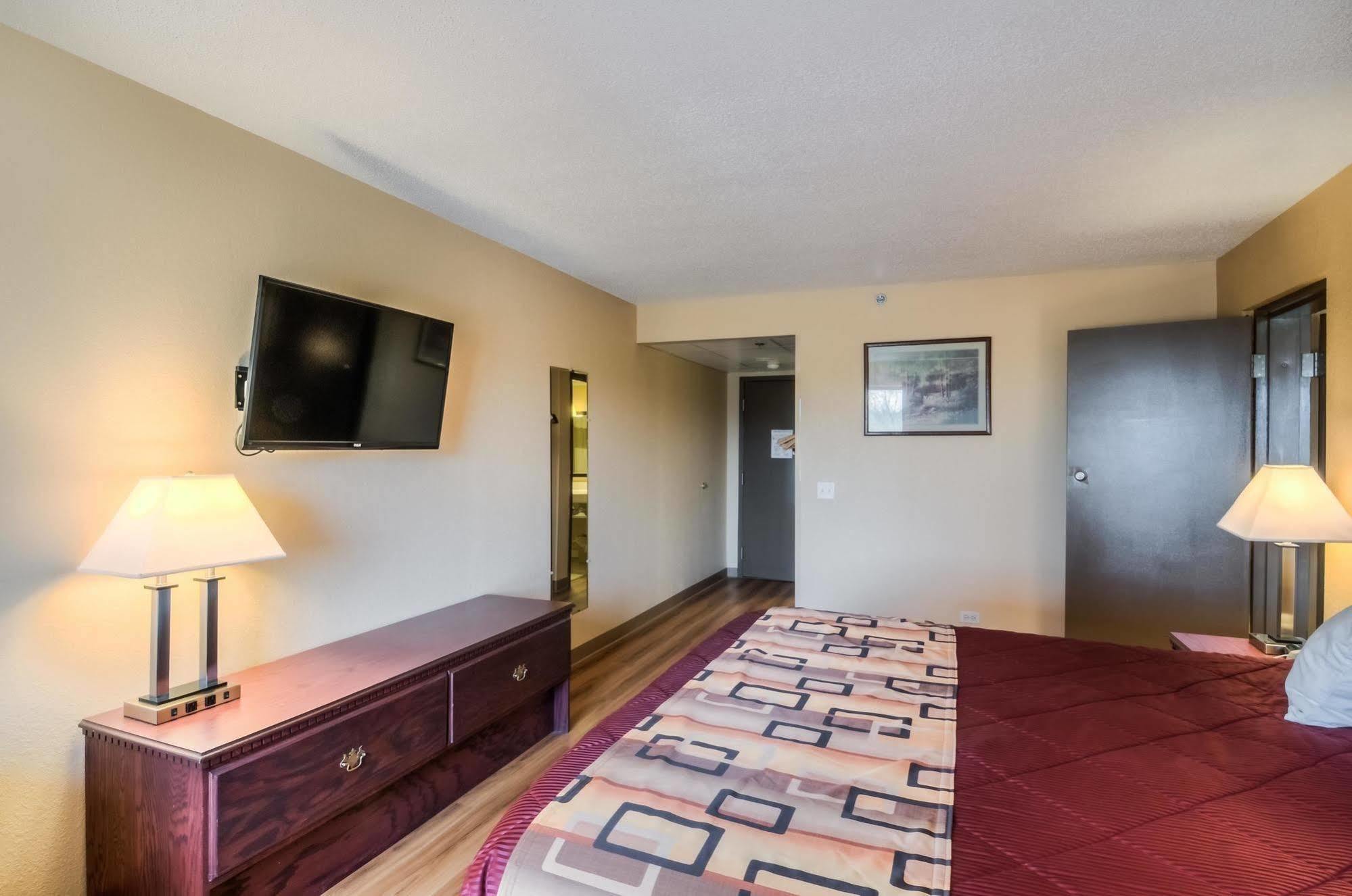 Red Carpet Inn Palatine Exterior foto